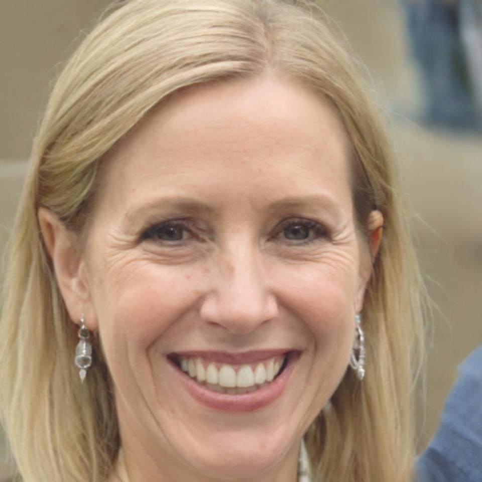 Carmen Valdemar, Directora Ejecutiva y Cofundadora de traveniloryxa